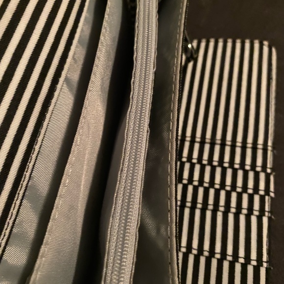 Kipling - Picture 4 of 5